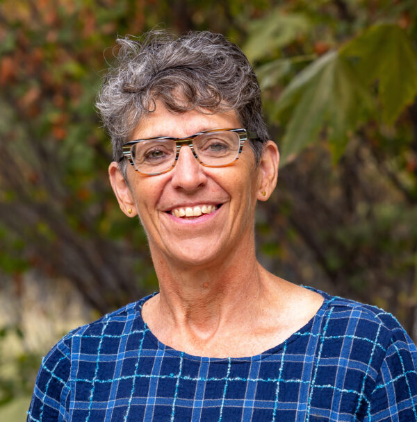 Updated Headshot Renata Brillinger