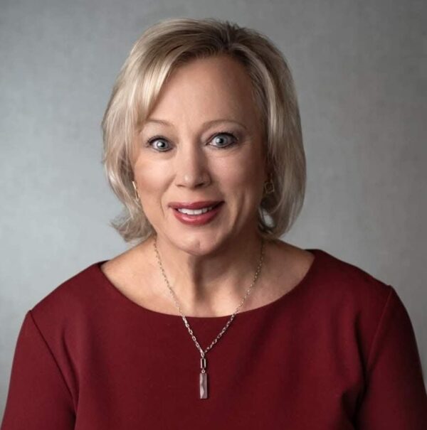 Updated Headshot Ruth Meirick