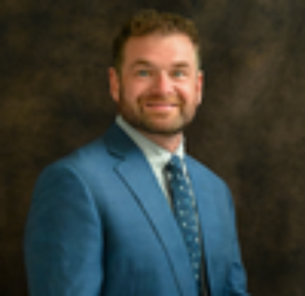 Headshot Michael Whitmer